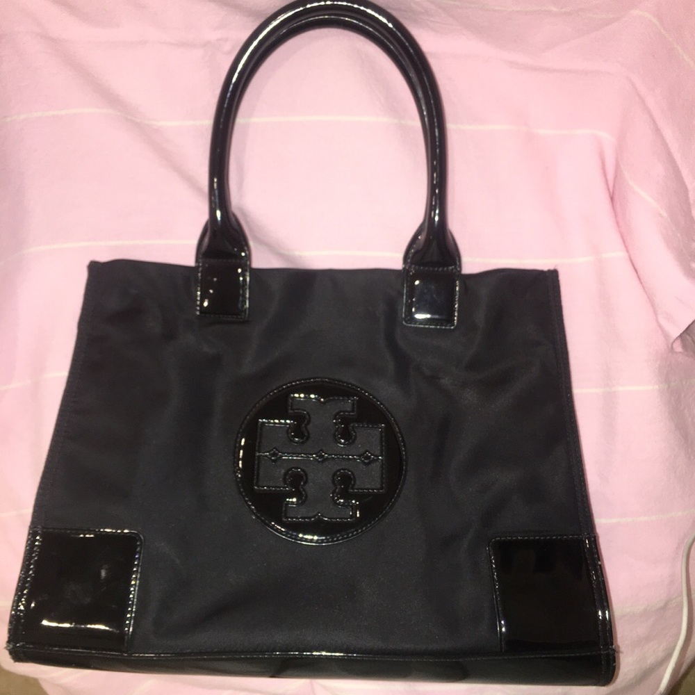 black tory burch tote bag